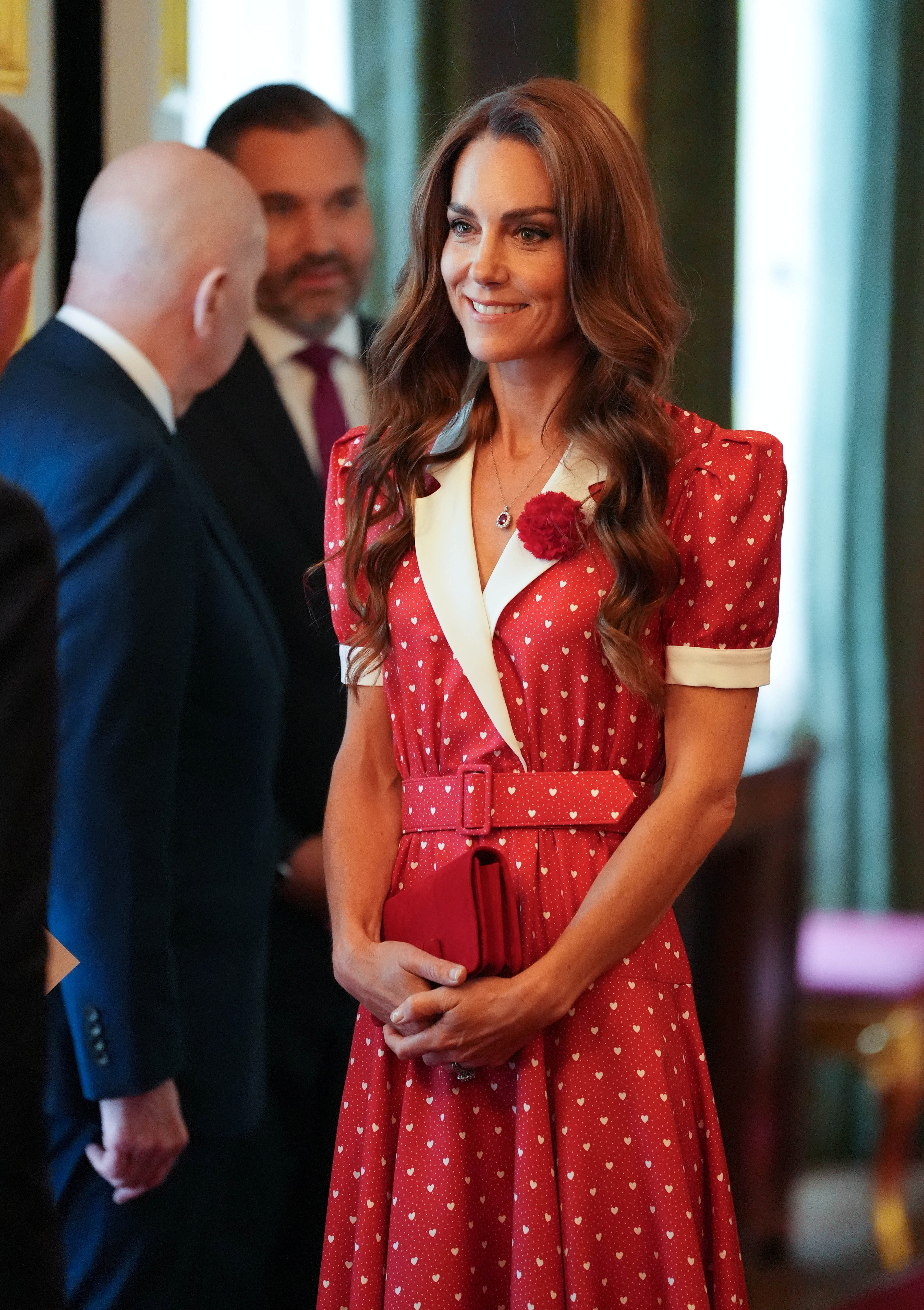 Kate Middleton: Το tea dress που εντυπωσίασε σε μια συγκινητική βασιλική τελετή