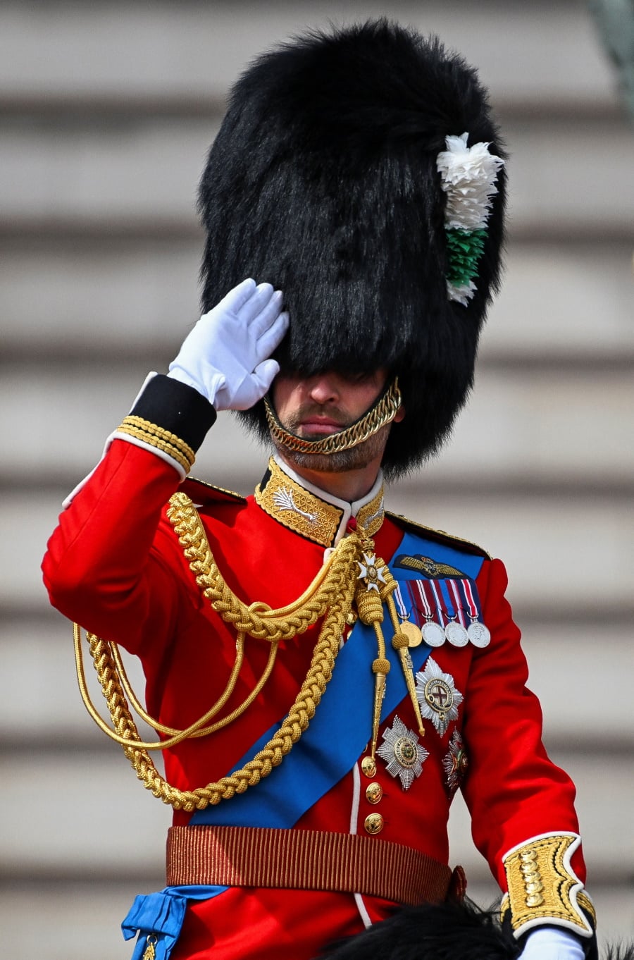 Trooping the Colour 2026: Η εντυπωσιακή παρέλαση για τα γενέθλια του βασιλιά Καρόλου – Η λαμπερή παρουσία της Kate Middleton