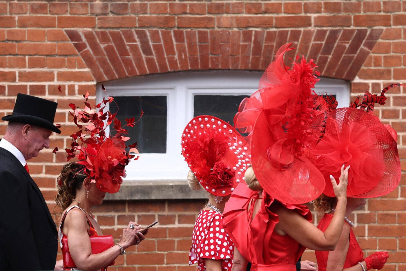 Royal Ascot: Το καπέλο είναι ο πρωταγωνιστής του outfit