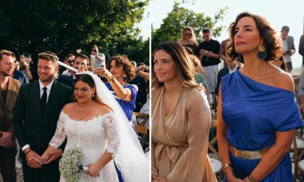 Νόνη Δούνια: Η κουμπάρα που αντικατέστησε τα στέφανα στη Μπάρκα — Ποιοι είναι οι υπόλοιποι δύο κουμπάροι της Δανάης;