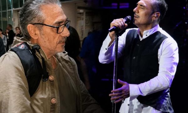 Αγνώριστος ο Νότης Σφακιανάκης: Γκρίζα μαλλιά και πρεσβυωπικά γυαλιά – Σιωπηλό πένθος μακριά από τη δημοσιότητα (φωτογραφία)