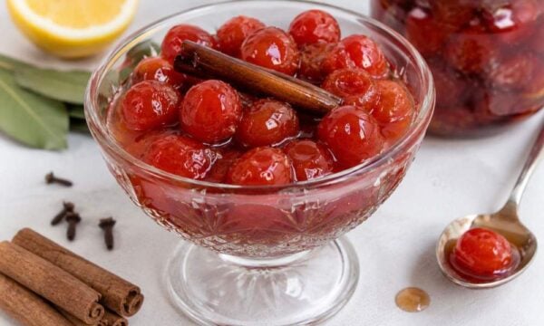 Επιδόρπιο με ντοματάκια cherry