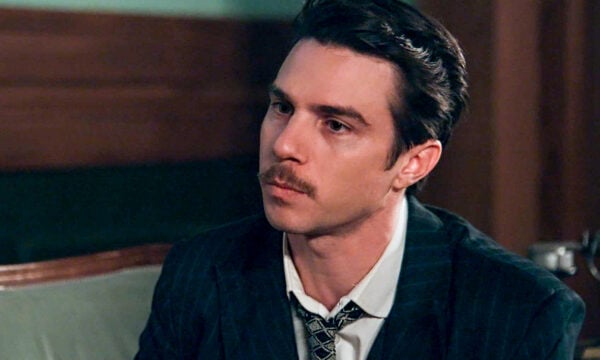 «Grand Hotel»: Ο Άρης επιχειρεί να πείσει τη Θάλεια να συμμετάσχει σε μια νέα πρόταση
