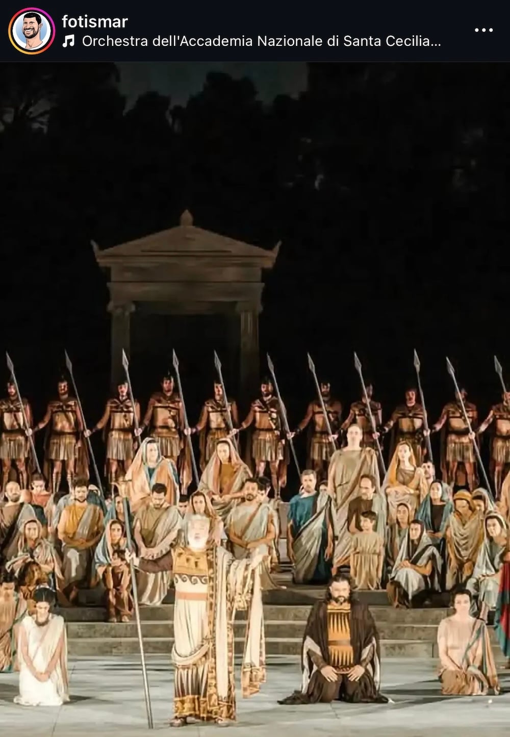 Στη Μήδεια της Επιδαύρου τα κοστούμια αφηγήθηκαν τη δική τους ιστορία