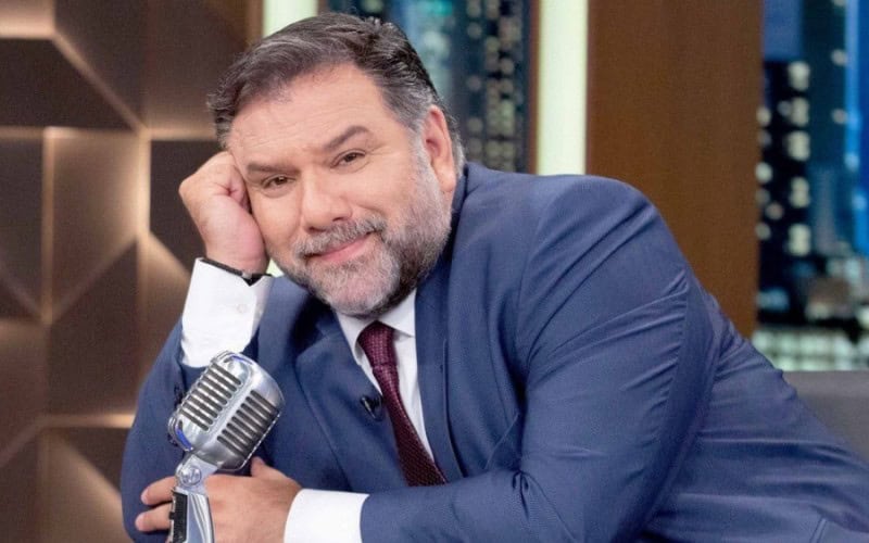 Αρναούτογλου: Η μητέρα μου δεν με αναγνώριζε – Ο πατέρας μου περνά και εκείνος τον δικό του γολγοθά