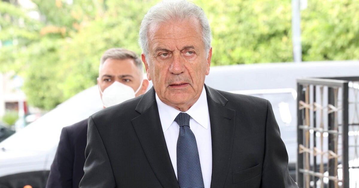 Δημήτρης Αβραμόπουλος: Ένταλμα σύλληψης για την υπόθεση του Qatargate