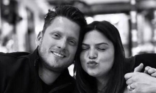 Δανάη Μπάρκα – Φάνης Μπότσης: Η εικόνα από το pre wedding γλέντι τους