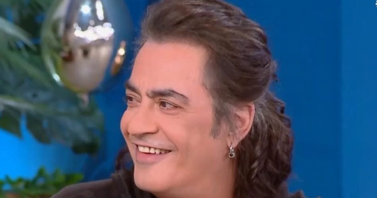 Διονύσης Σχοινάς για Καίτη Γαρμπή: «Για καιρό περνούσε μπροστά μου χωρίς να με προσέχει, σαν να ήμουν αόρατος»