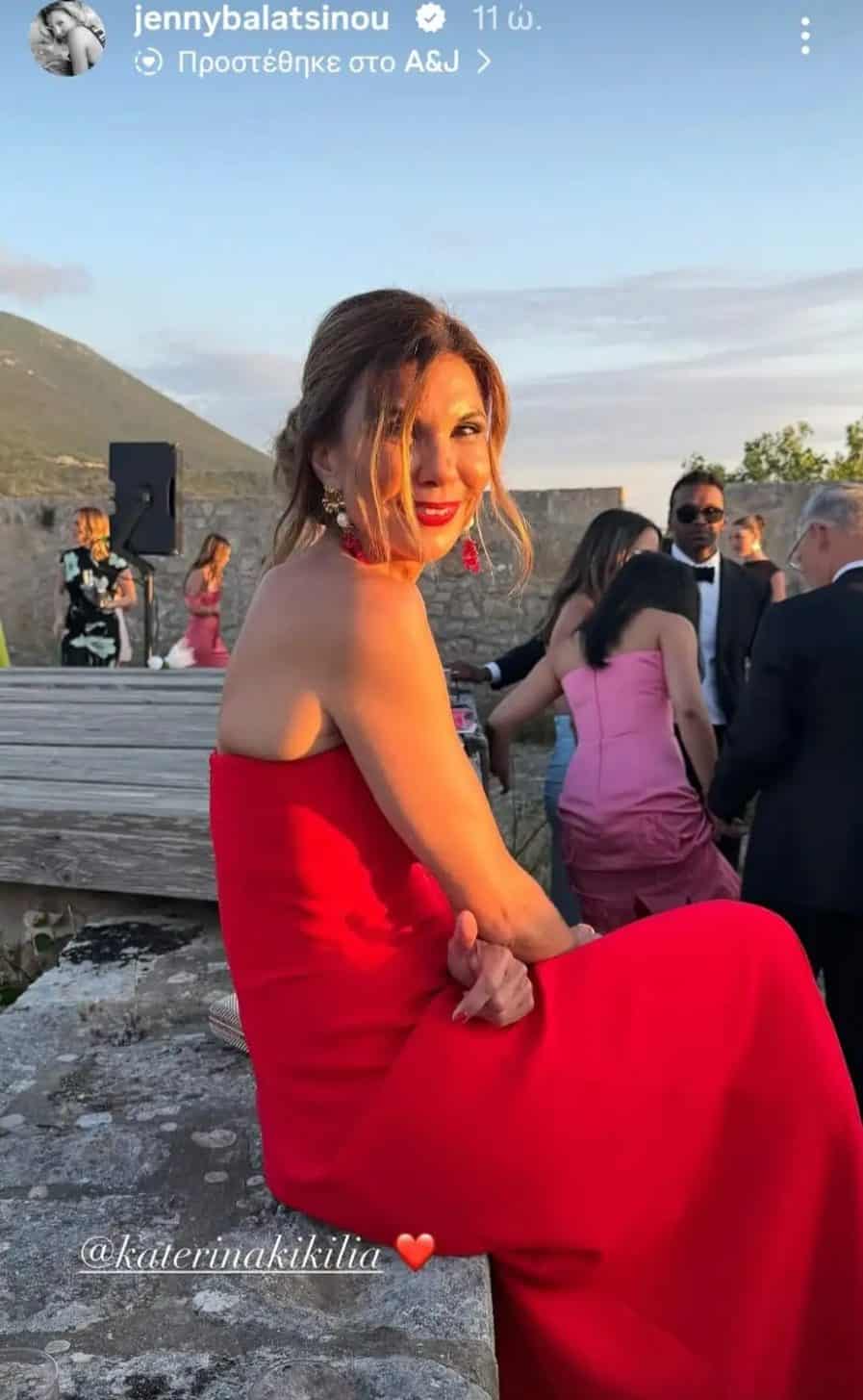 300.000 ευρώ κόστισε ο γάμος της Αμαλίας Κωστοπούλου: Δύο νυφικά, πολυτελείς σουίτες στο Costa Navarino για 300 καλεσμένους και γκουρμέ μενού στο κάστρο