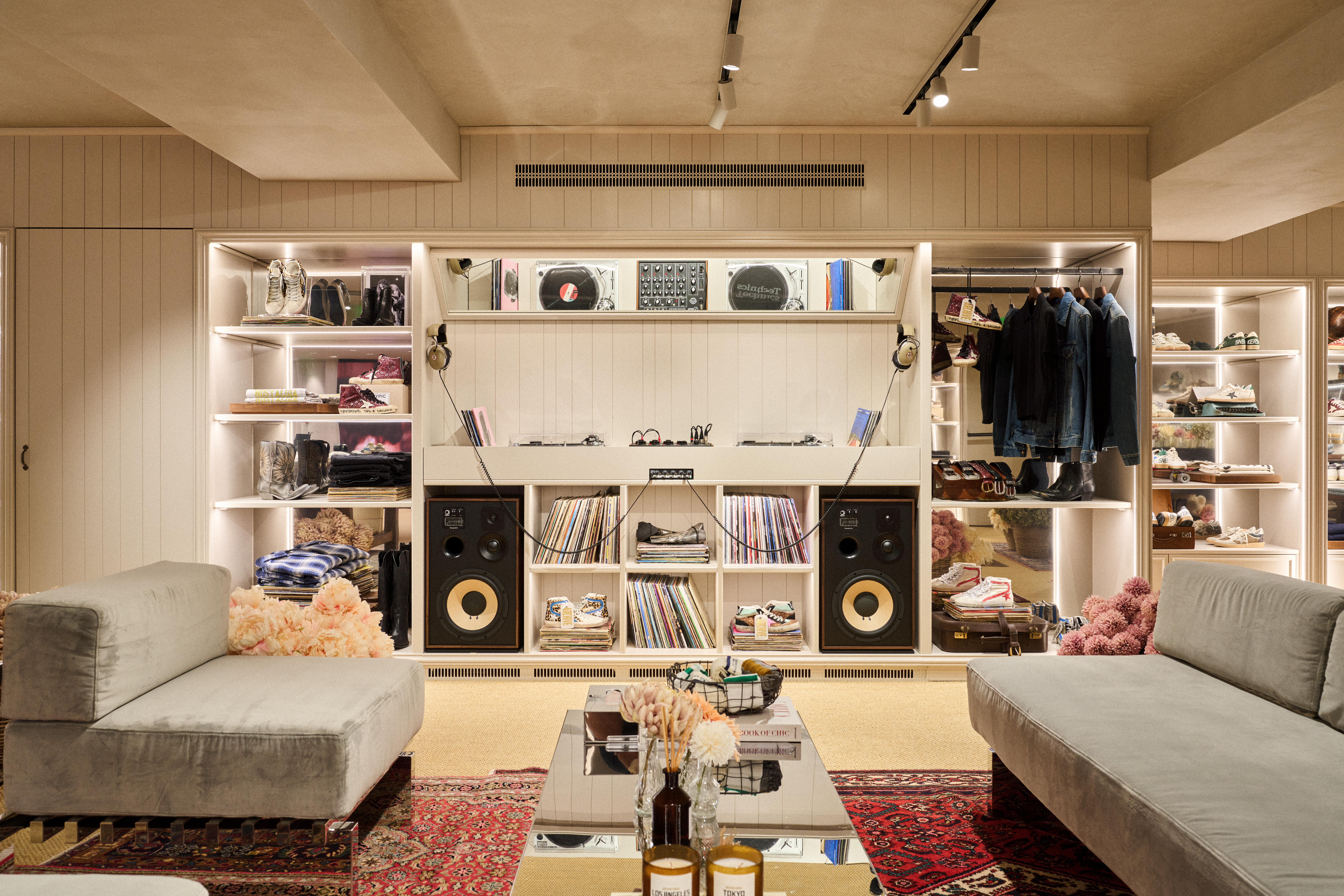 Η Golden Goose εγκαινιάζει την «Frutteria Golden» στην Αθήνα