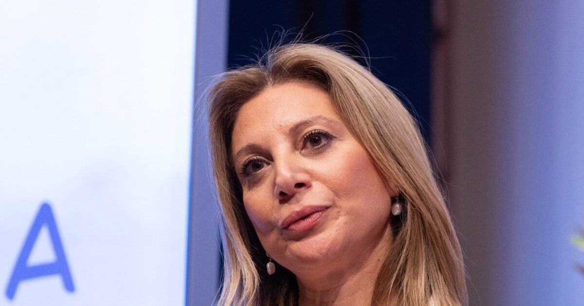 Μαρία Καρυστιανού: Ο όρος γυναικοκτονία τοποθετεί τη γυναίκα στις ευάλωτες ομάδες και τονίζει τη φυλετική διάκριση
