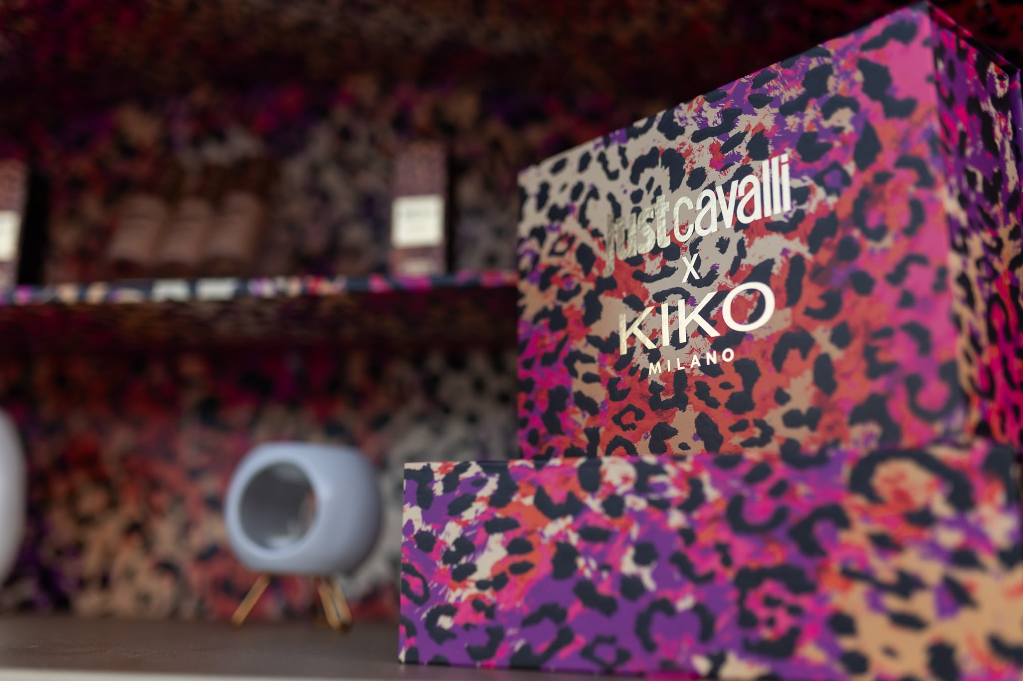 Kiko Milano παρουσίασε τη συλλογή Just Cavalli x Kiko Milano στην Αθηναϊκή Ριβιέρα
