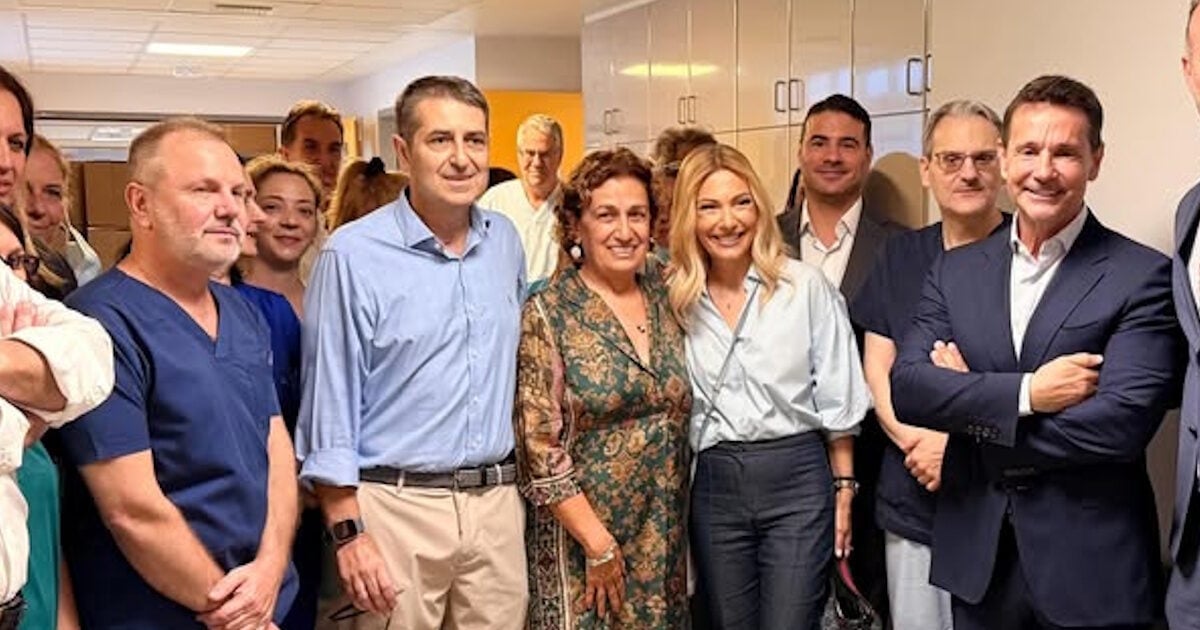 Γιώργος Μυλωνάκης: Επέστρεψε στον Ευαγγελισμό για να ευχαριστήσει γιατρούς και προσωπικό, στο πλευρό του η Τίνα Μεσσαροπούλου