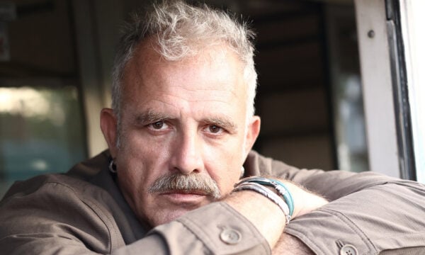 «Μπλε Ώρες»: Ερωτικό δράμα με μυστήριο και ανατροπές