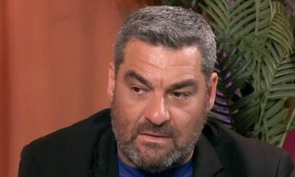 Μάνος Νιφλής για Ελισάβετ Μουτάφη: «Στην αρχή με ενοχλούσαν οι ερωτικές της σκηνές»