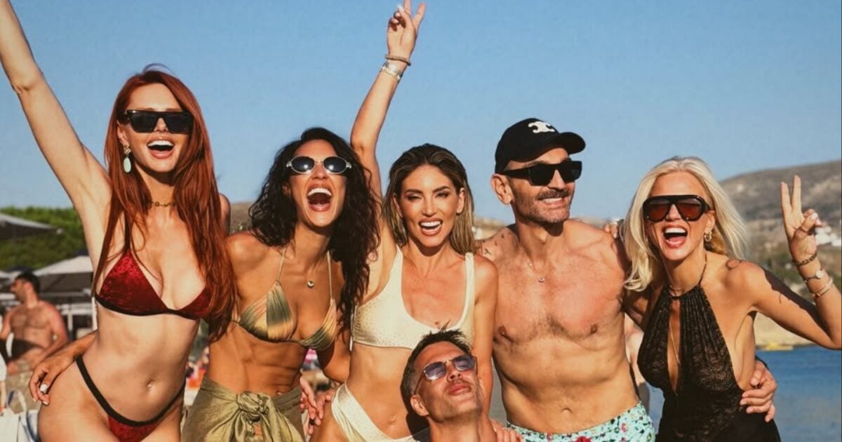 Αθηνά Οικονομάκου – Μπρούνο Τσερέλα: Pre-wedding party στην Πάρο με ξέφρενους χορούς, φιλιά και celebrities καλεσμένους