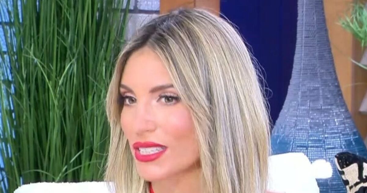 Αθηνά Οικονομάκου: «Για πρώτη φορά ένιωσα και κατανόησα το μυστήριο του γάμου»