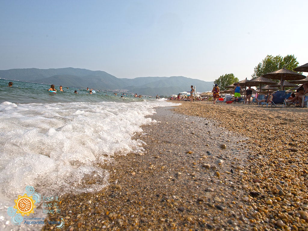 4+1 παραλίες σε Χαλκιδική, Πιερία, Θεσσαλονίκη για βουτιές αυτό το σαββατοκύριακο