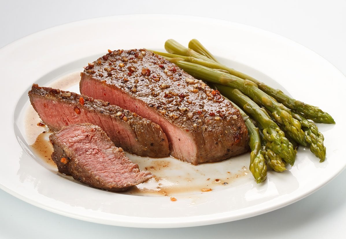 Pepper steak με σπαράγγια