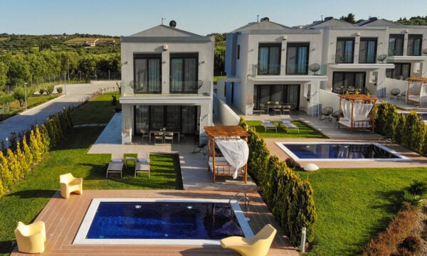 SOLEADO LUXURY VILLAS: Ιδιωτικός παράδεισος στην Κασσάνδρα Χαλκιδικής
