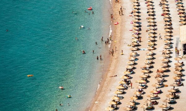 Οι 10 καλύτεροι παραθαλάσσιοι προορισμοί στην Ευρώπη για το 2026