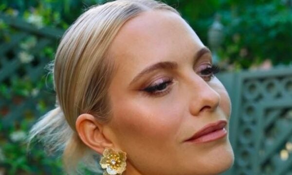 Summer Blonzing: Φυσική καλοκαιρινή λάμψη χωρίς υπερβολή