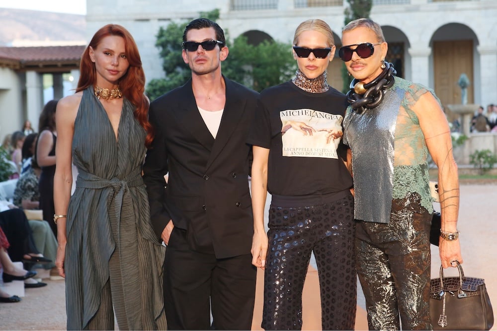 Hautes Grecians στη Villa Ilissia: Ένα catwalk στην πιο μαγευτική αυλή της Αθήνας