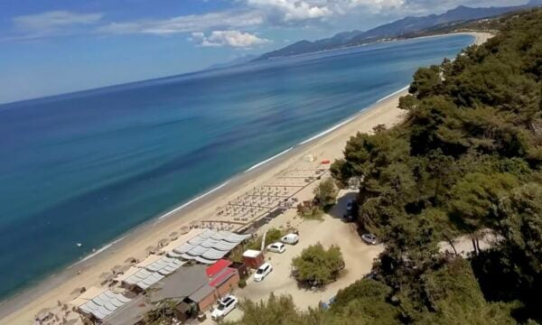 Η πιο εκτεταμένη παραλία της Ευρώπης είναι στην Ελλάδα