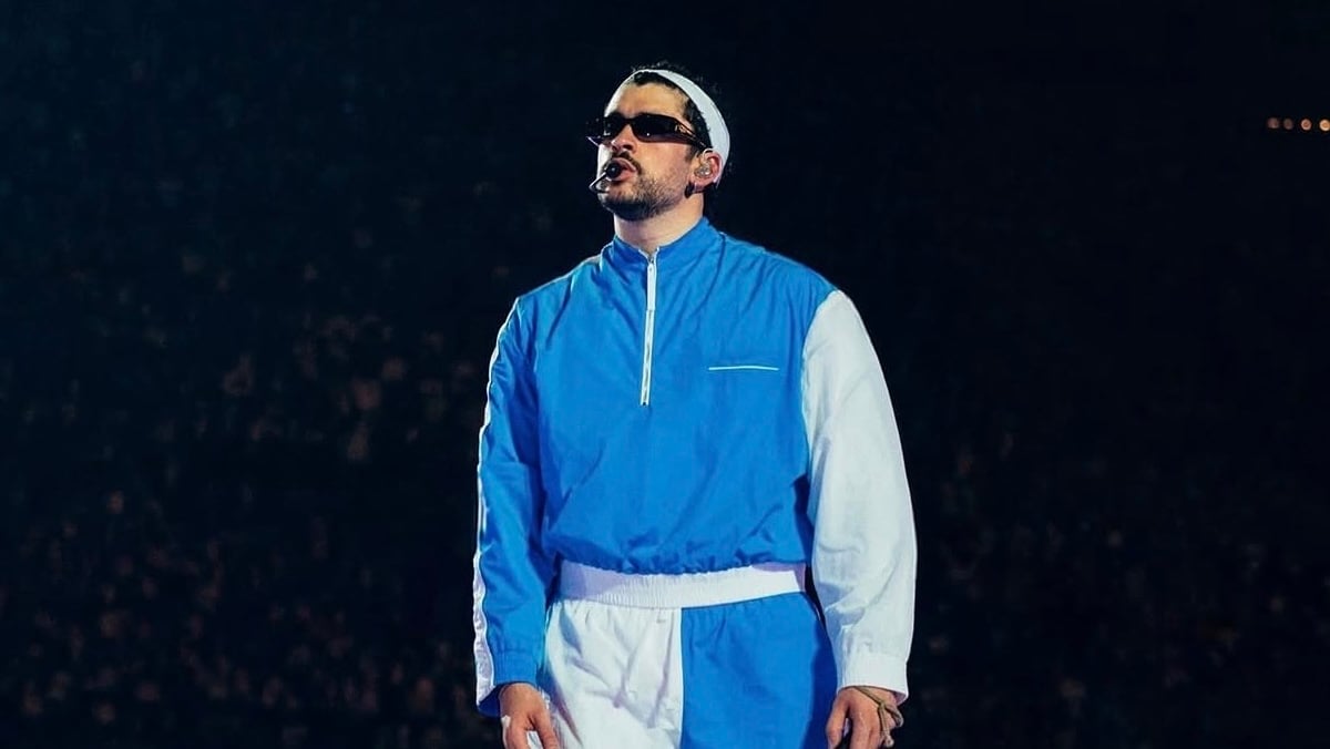 Bad Bunny επέλεξε unisex look με την υπογραφή Jacquemus