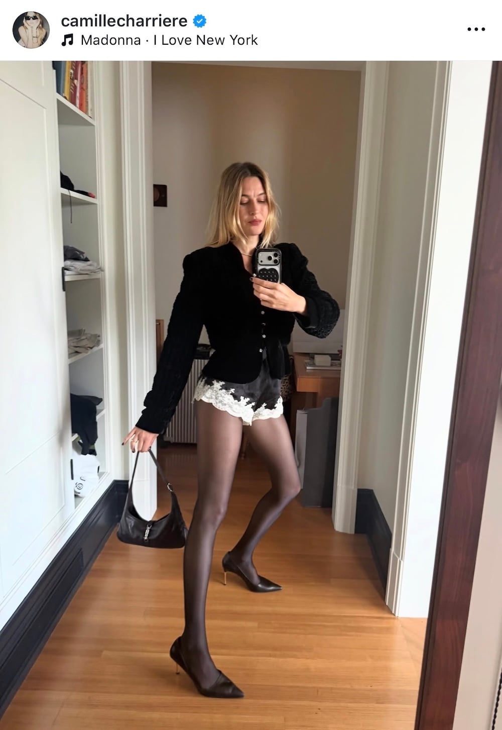 Camille Charriere: Η εκπρόσωπος του edgy classic style