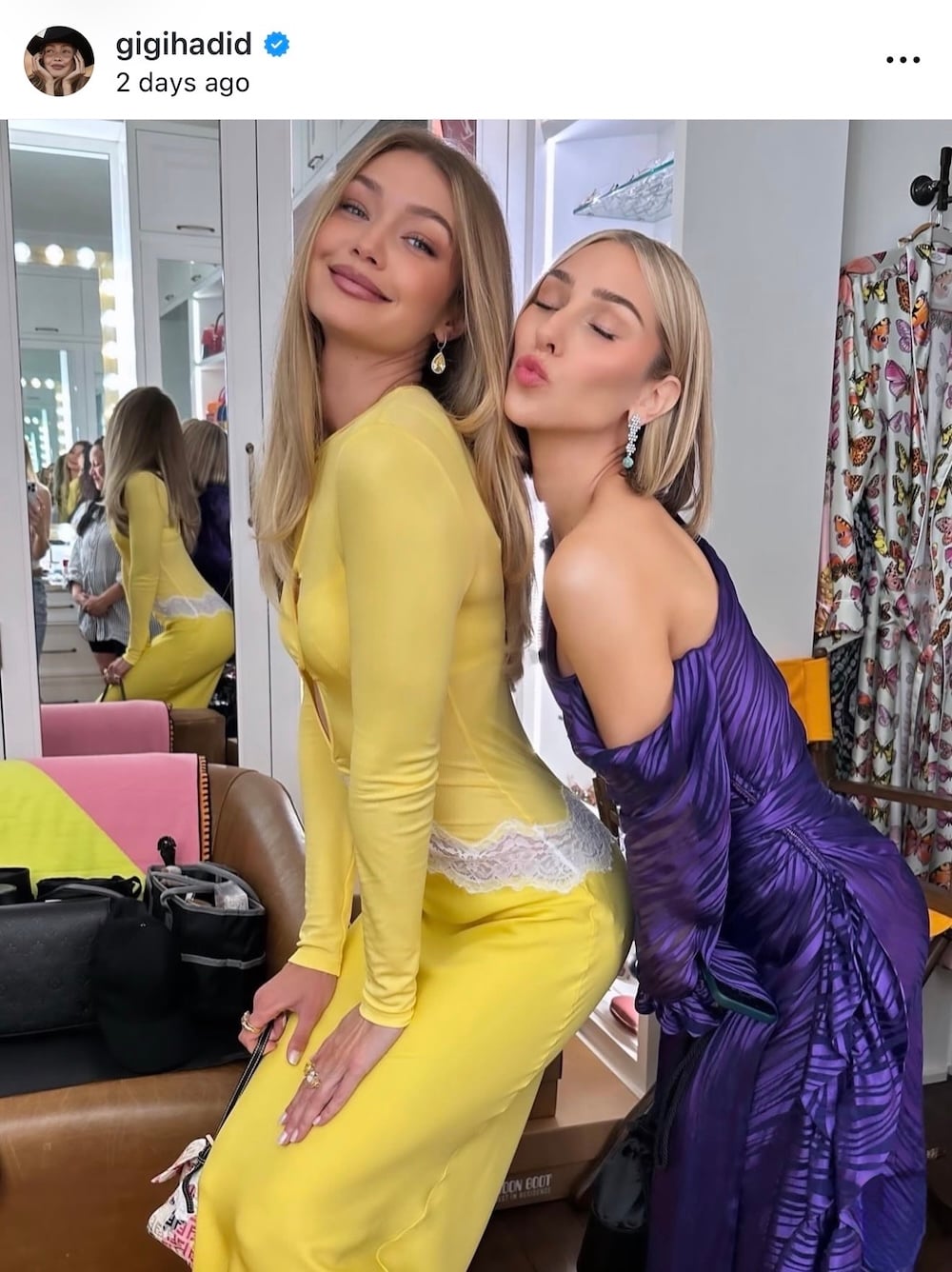 Τζίτζι Χαντίντ: Καλοκαιρινός οδηγός για outfits σε μία της post