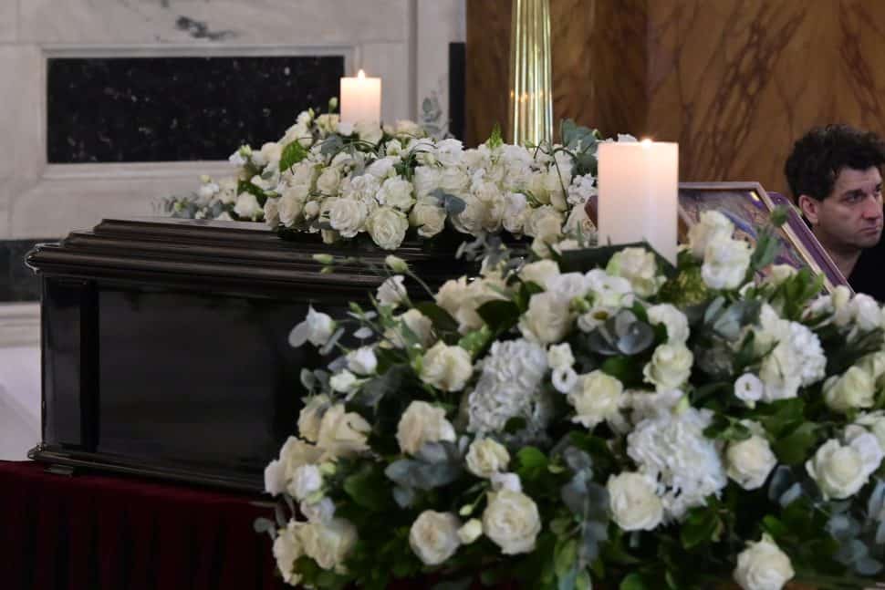 Γκερέκου και Γεωργίου στην κηδεία της Κοντού: «Πού πας Μάρω μου, που πας;»