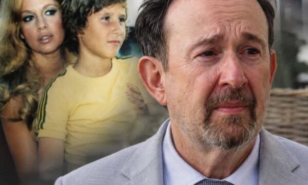 Γιάννης Παπαμιχαήλ: «Σήκω μάνα ξύπνα, μη φεύγεις» – Σπαρακτική ανάρτηση για τα 30 χρόνια από τον θάνατο της Βουγιουκλάκη