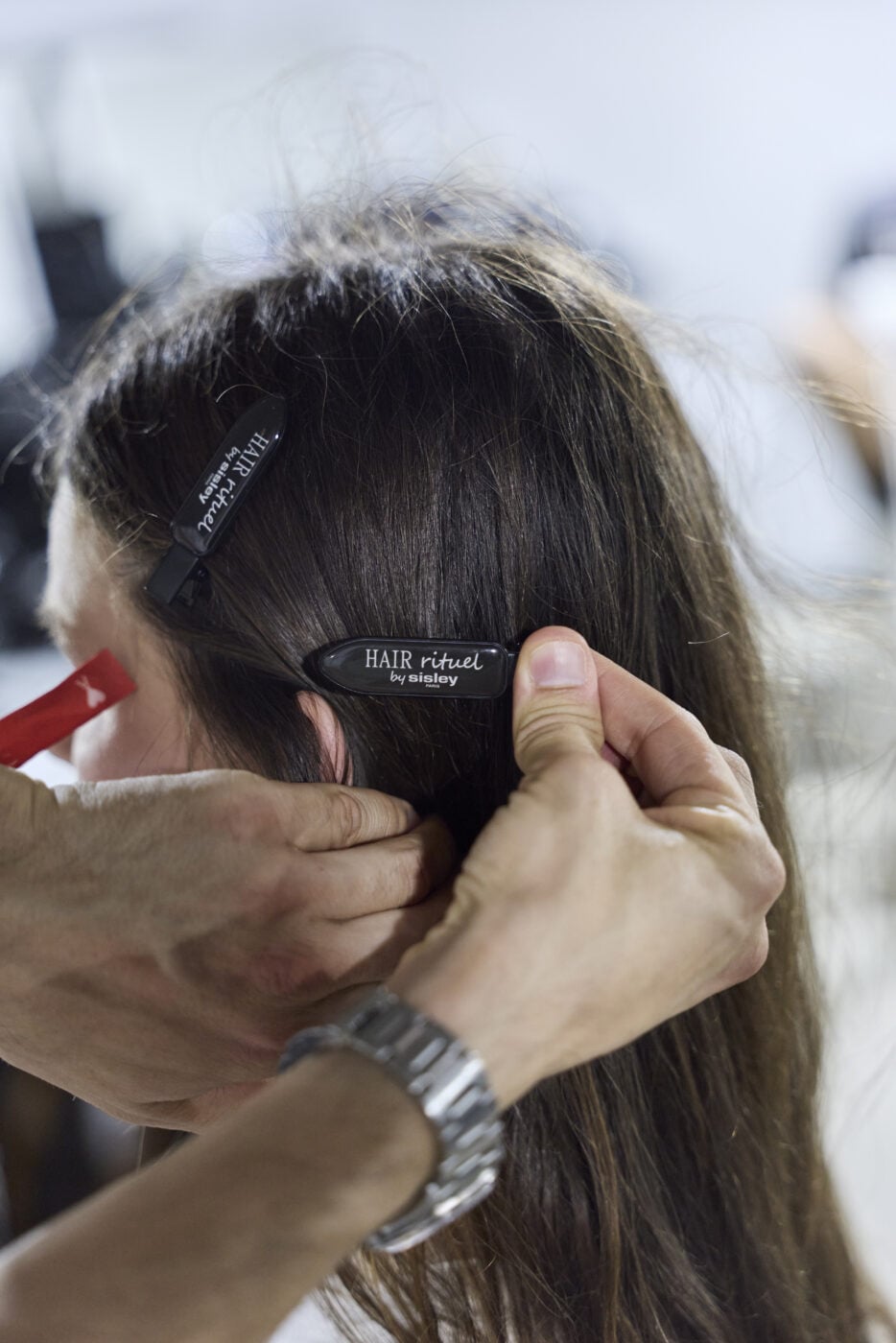 Hair Rituel by Sisley συνεργάστηκε με τον οίκο Maison Ami Paris στην Εβδομάδα Μόδας του Παρισιού