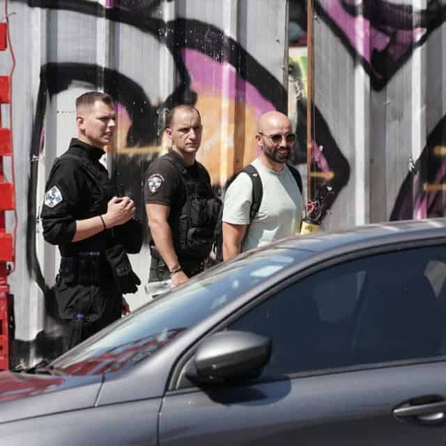 38χρονη: Το τελευταίο SMS πριν τον θάνατό της και γιατί άλλαζε σπίτια και τι έκανε με τα ζευγάρια;