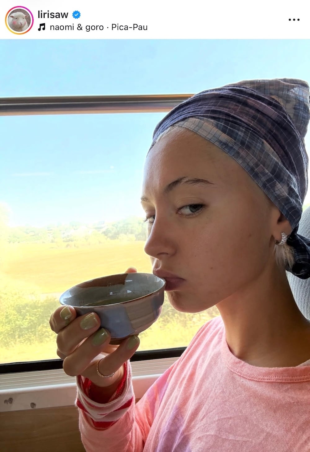 Iris Law: Το στιλ της και η μελλοντική εικόνα της μόδας
