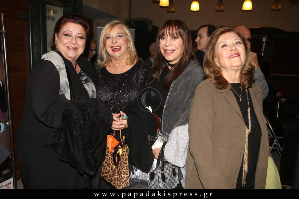 Τζένη Ζαχαροπούλου: Η ζωή της, ο γάμος και η εγγονή που τη «λύγισε»