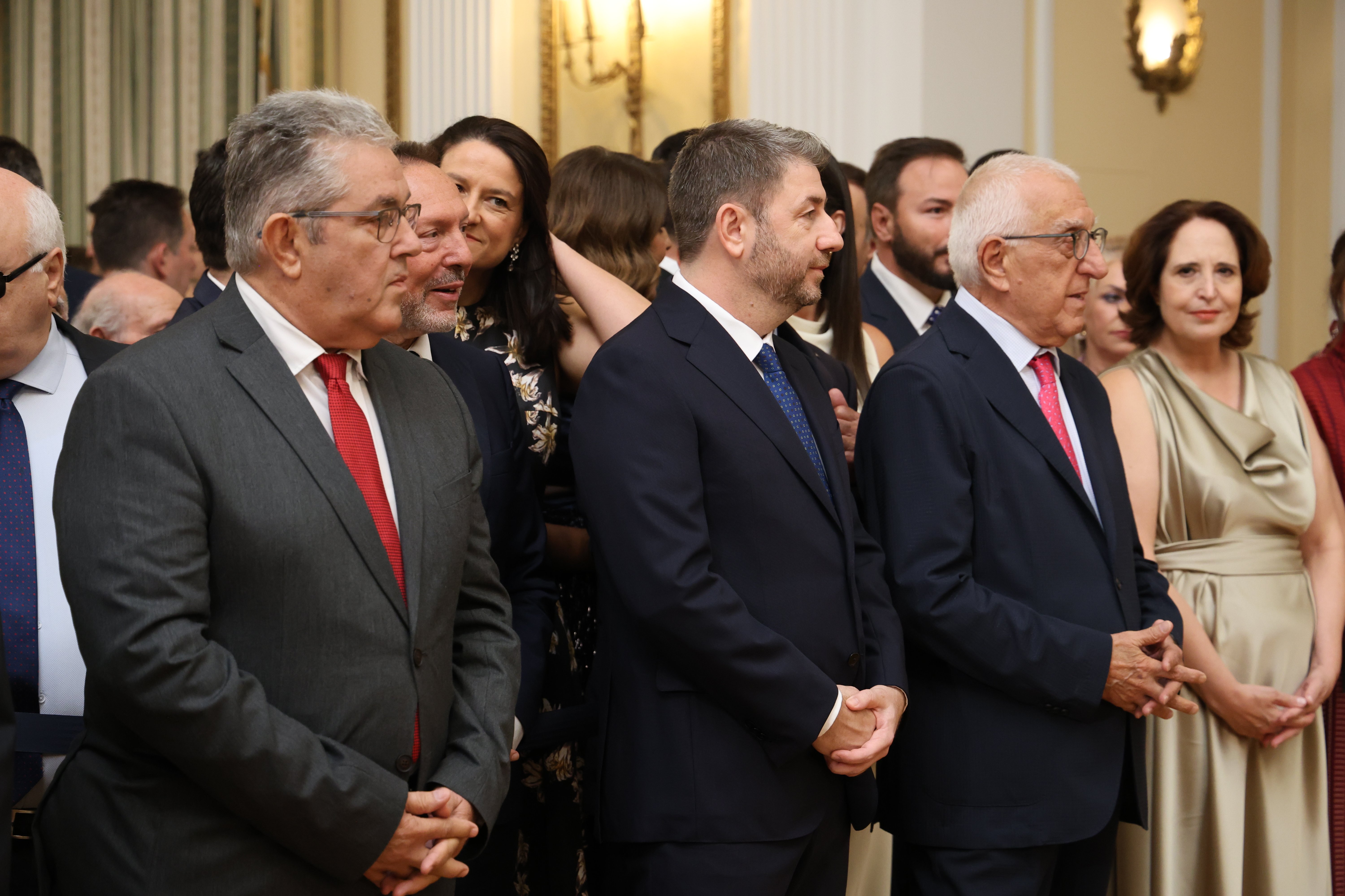 Αποκατάσταση της Δημοκρατίας: Ποια πρόσωπα έδωσαν το «παρών» στη δεξίωση