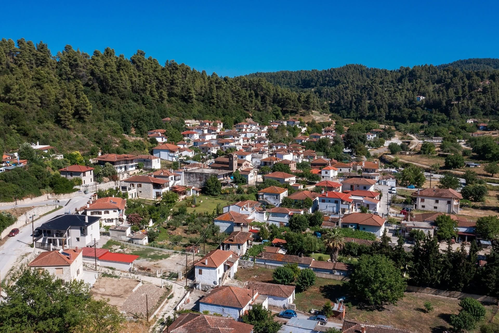 Θεσσαλονίκη: χωριό με καταπράσινη κοιλάδα και θέα, σε 1 ώρα και 20 λεπτά