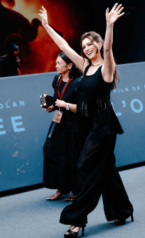 Anne Hathaway: μυστικά για να αποφύγετε τα βαρετά maternity ρούχα στην εγκυμοσύνη