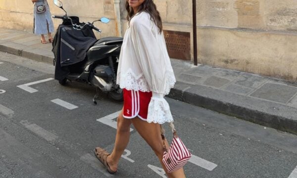 Το σορτσάκι γυμναστηρίου που κατέκτησε το street style του 2026
