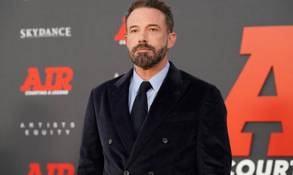 Netflix κατέβαλε πάνω από 500 εκατ. δολάρια για την εταιρεία ΤΝ του Μπεν Άφλεκ
