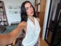 Dua Lipa: Το ντραπέ τοπ είναι το κομμάτι που χρειαζόμαστε φέτος