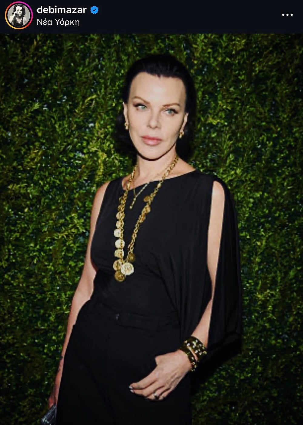Debi Mazar: δεν ακολούθησε ποτέ τη μόδα, εξελίχθηκε μαζί της