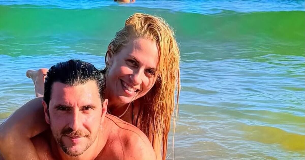 Γιώργος Γεροντιδάκης – Ντορέττα Παπαδημητρίου: Νέες φωτογραφίες από τις διακοπές τους στο ηλιοβασίλεμα