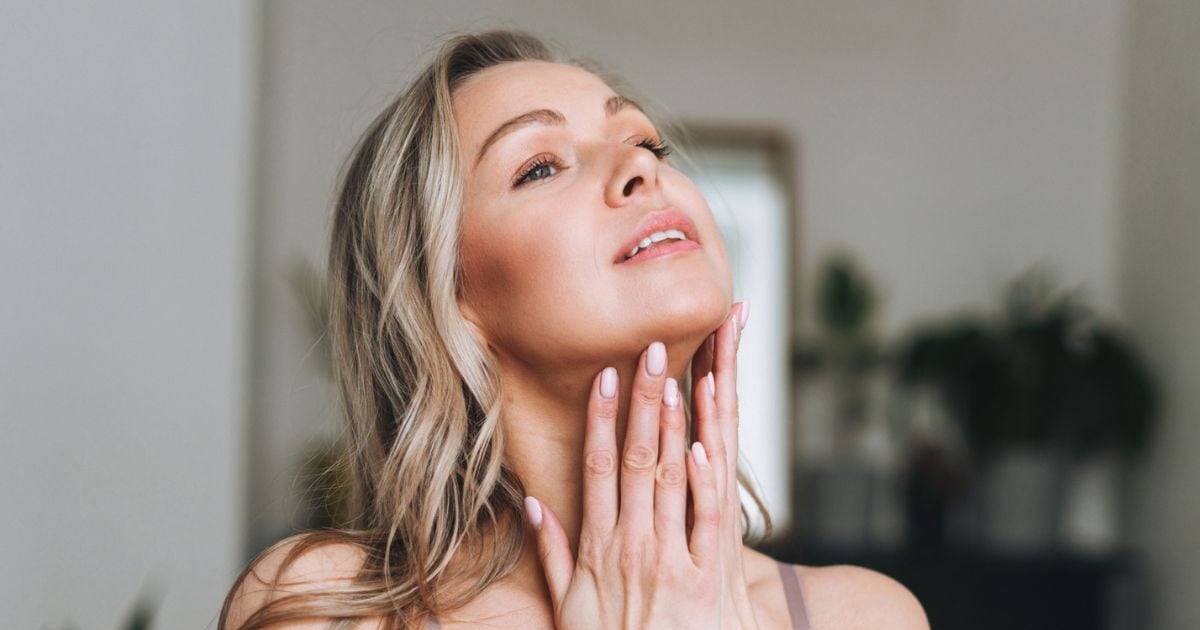 Skincare ρουτίνα για τον λαιμό – τι πρέπει να κάνεις