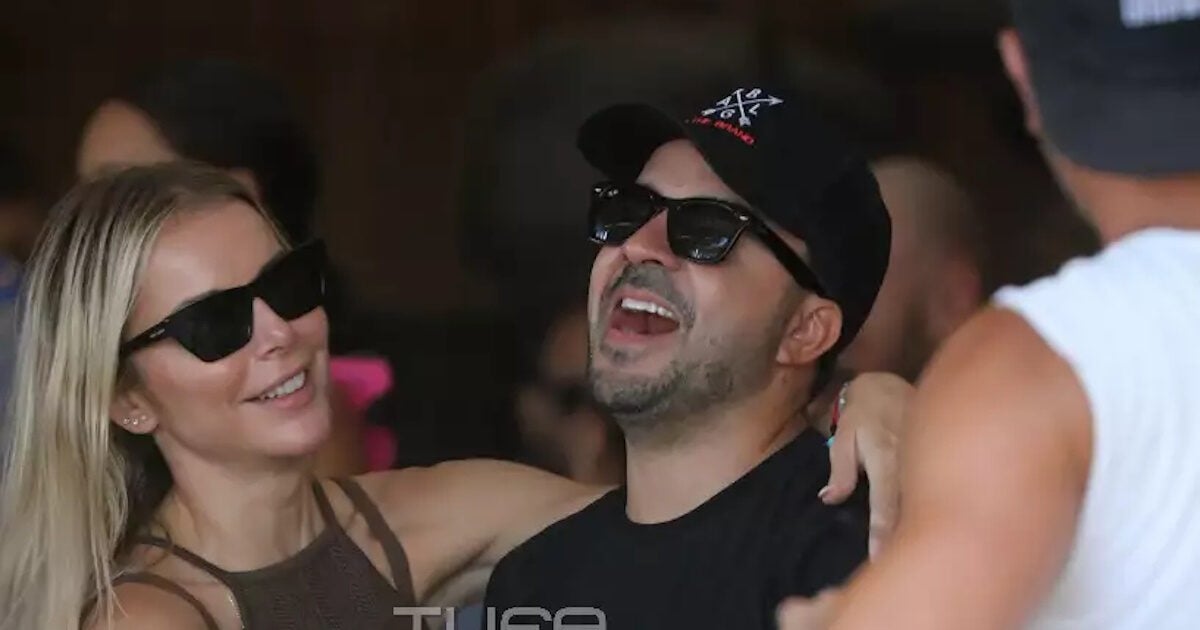 Luis Fonsi διακοπές στην Ελλάδα – Το πάρτι στη Μύκονο