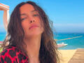 Irina Shayk: 3 τρόποι να φορέσεις ένα μαντήλι