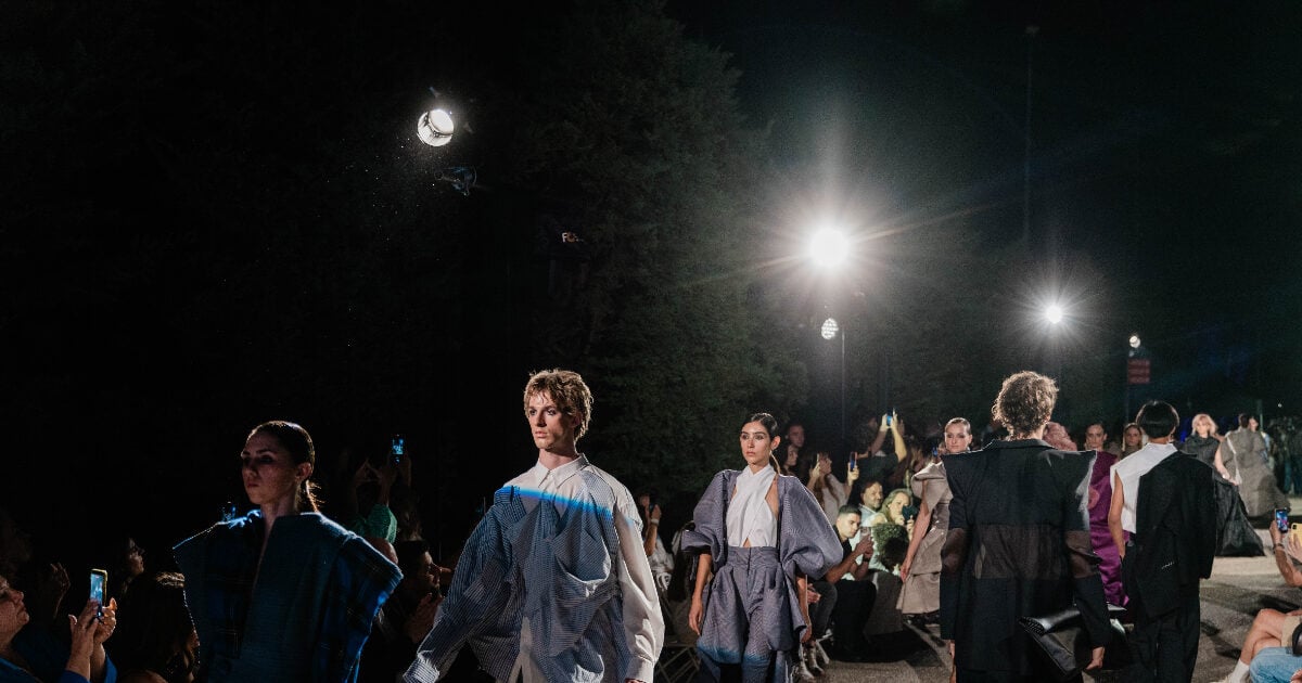 AKMI Fashion & Beauty Academy: fashion shows με στοιχεία παραμυθιού και maximalism style