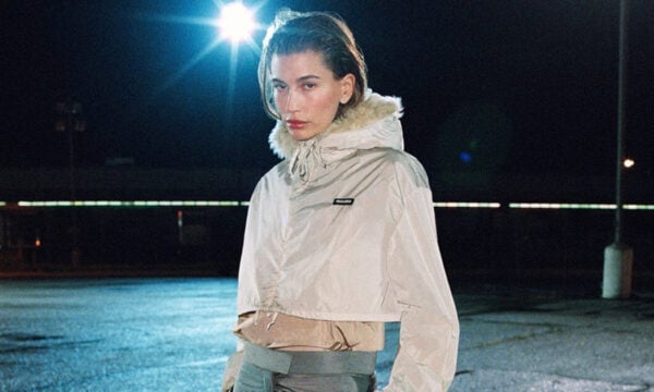Hailey Bieber επιστρέφει στο star cast της Miu Miu